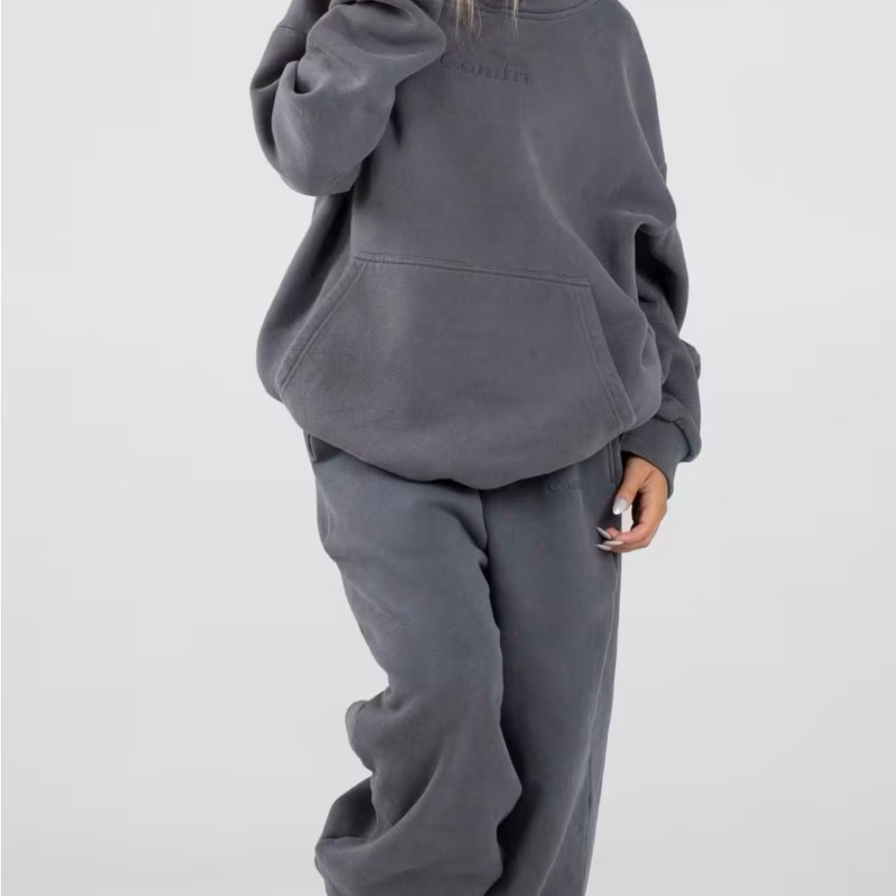 Comfrt Signature Hoodie Steel Gray